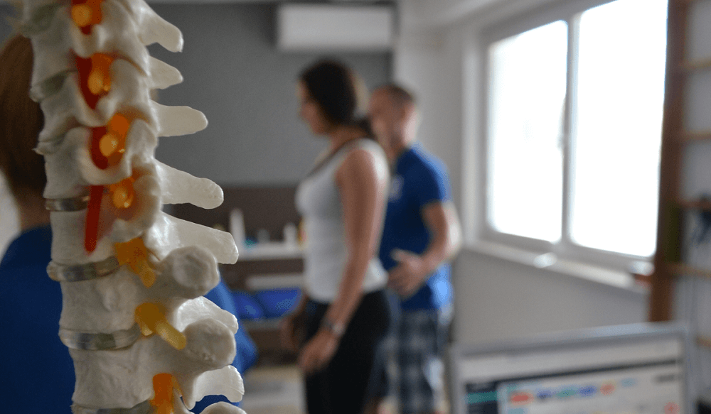 Čo pomáha na bolesť chrbta